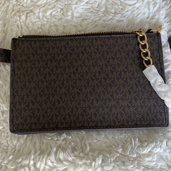 Michael Kors belt bag - Picture 1 of 3